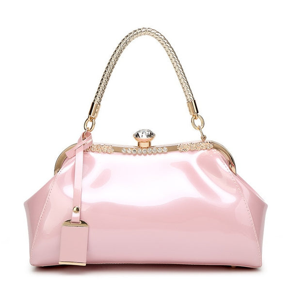 New Summer and Autumn Handbag Wrapped In Seashells of Ladies'varnish