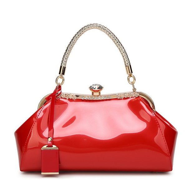 New Summer and Autumn Handbag Wrapped In Seashells of Ladies'varnish